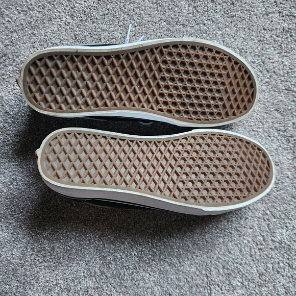 Vans 9.5 Old Skool Shoe - Picture 5 of 8